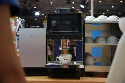 店鋪升級(jí)新標(biāo)配！技諾商用全自動(dòng)咖啡機(jī)亮相HOTELEX成都展 ——茶飲店、餐飲店一站式解決方案全景直擊